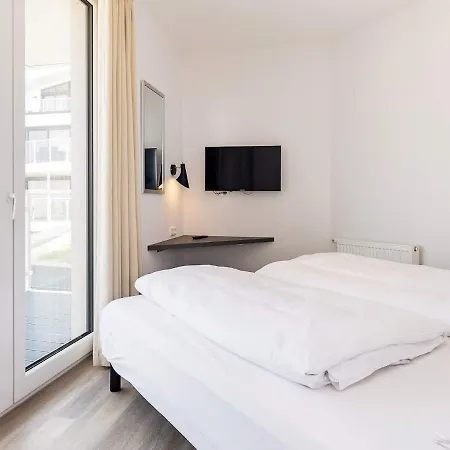 Modernes Direkt Am Hafen Apartment Wendtorf